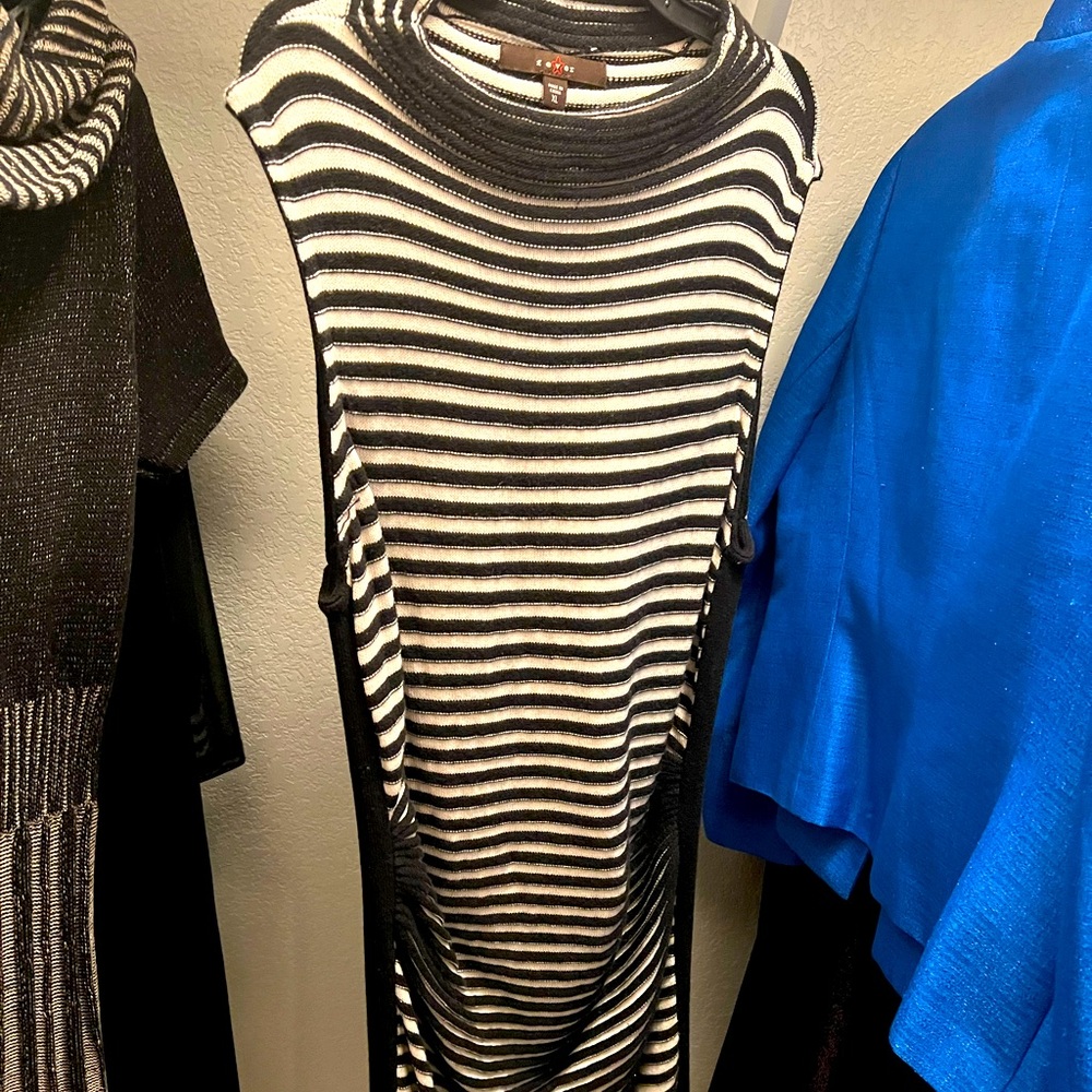 Sleeveless sweater dress